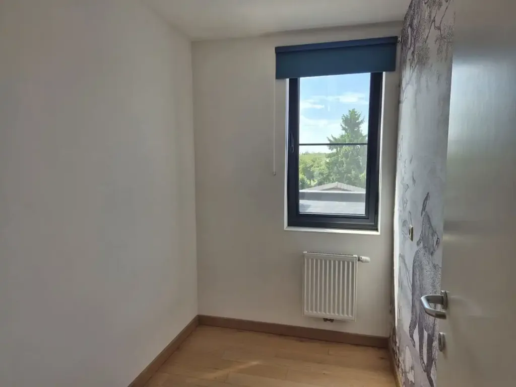 other_room