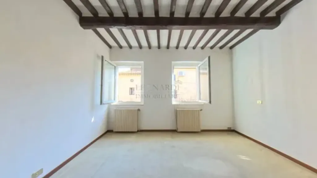 Pièces - Rustic Townhouse with Central Location in Sansepolcro