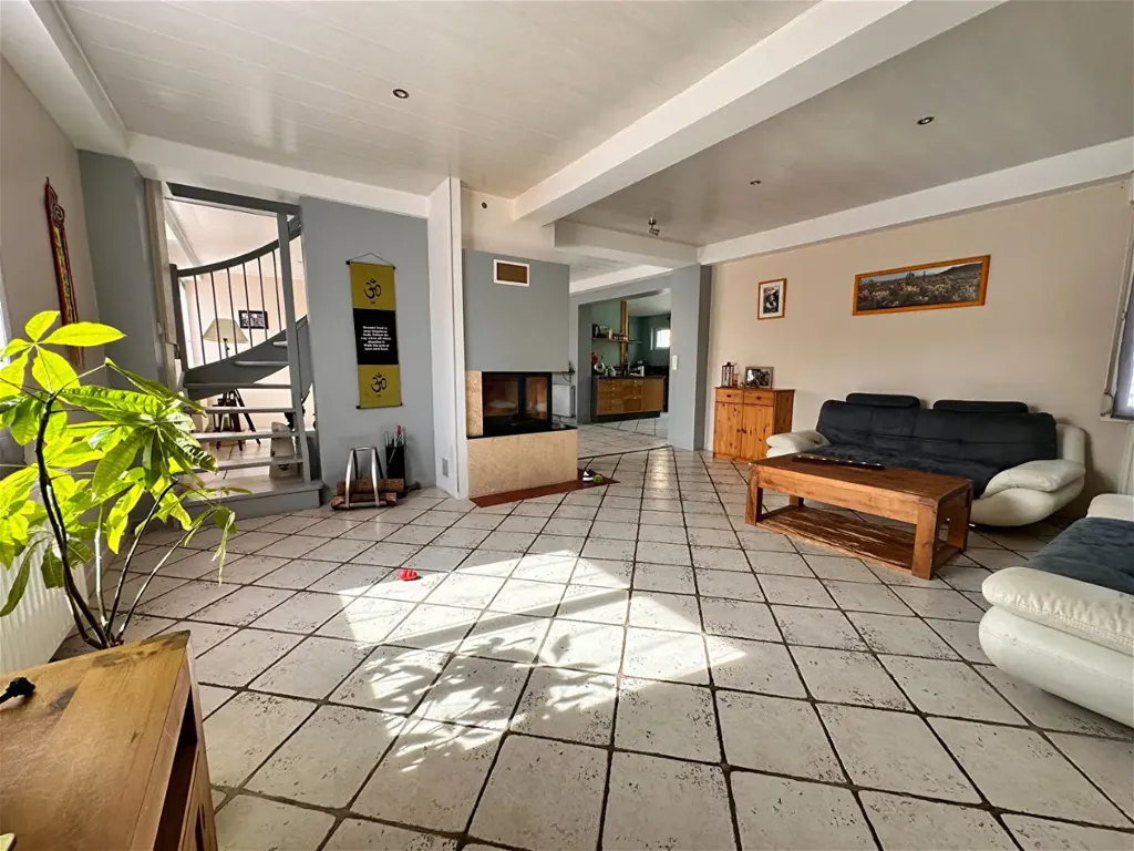 Elutuba - Charming 8-Piece House near Chartres