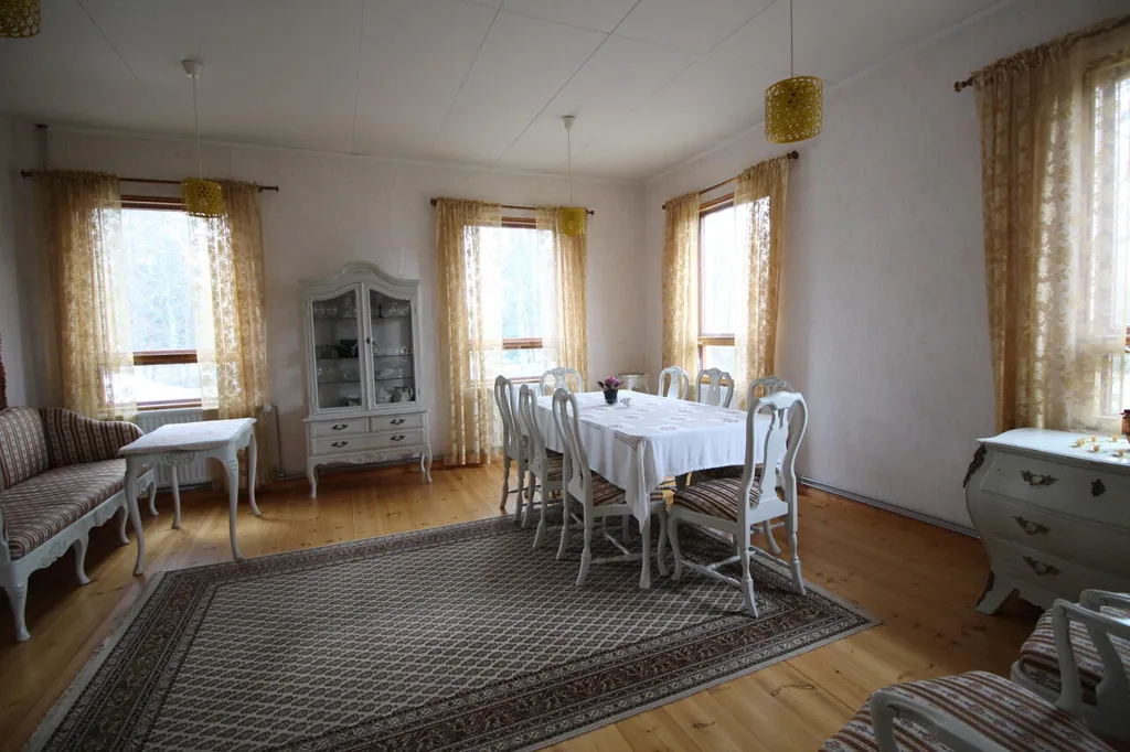 dining_room