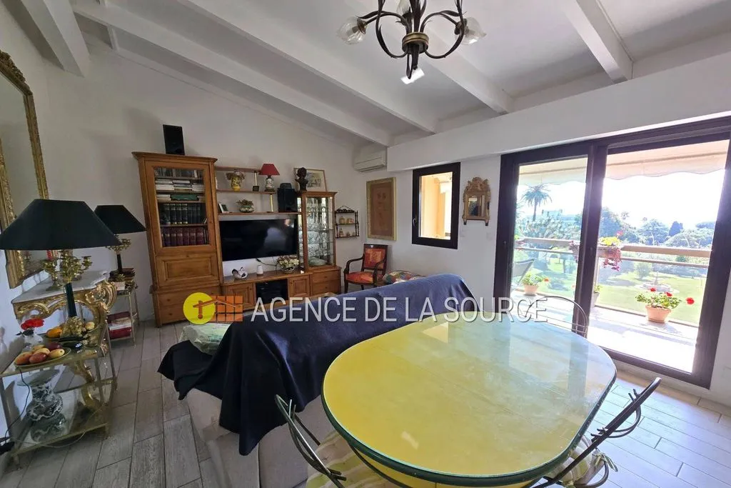 Salle à manger - Appartement Duplex avec Vue Mer à Cannes