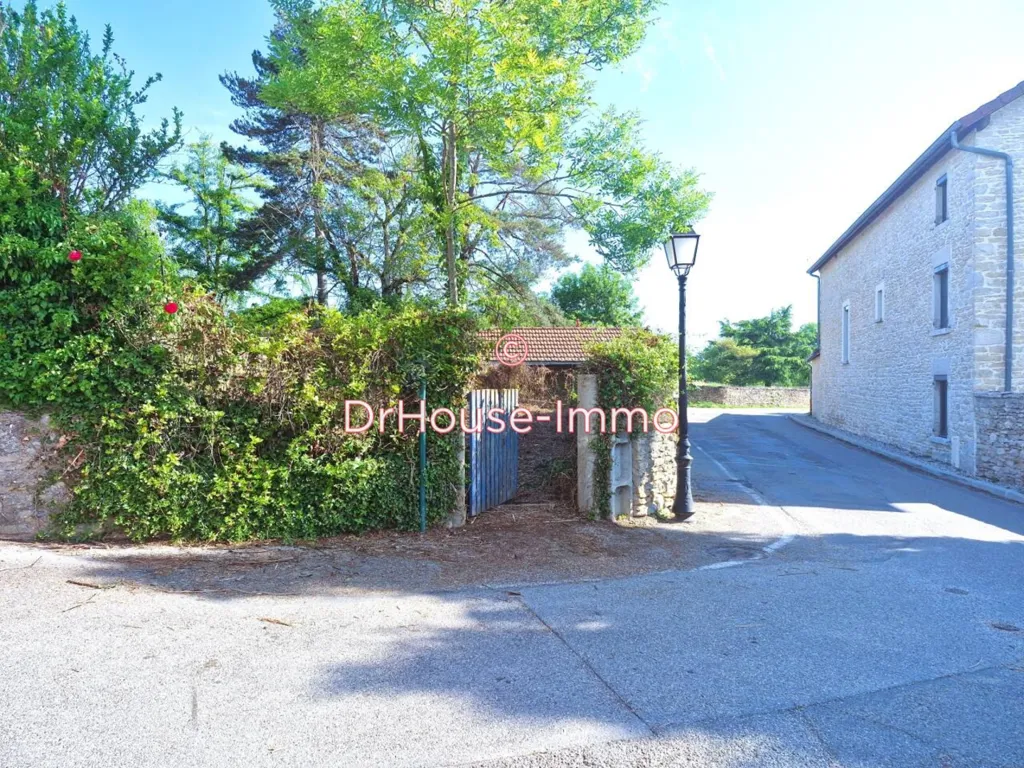 Extérieur - Terrain Constructible au Calme à Saint-Hilaire-de-Brens