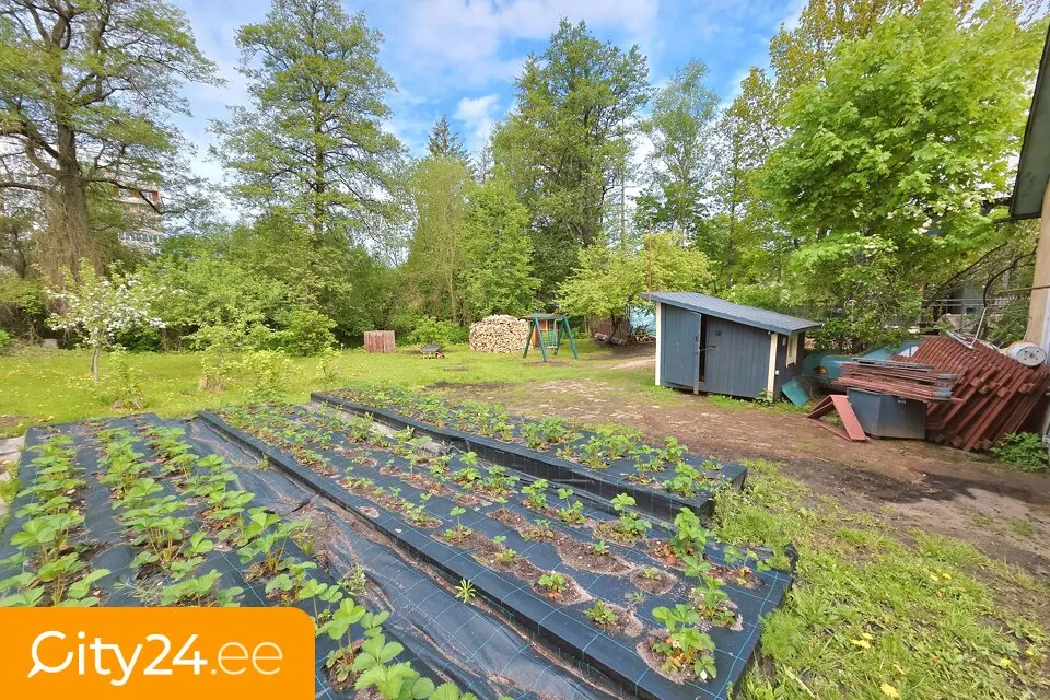 Jardin - Spacious House with Garden in Mežciems, Riga