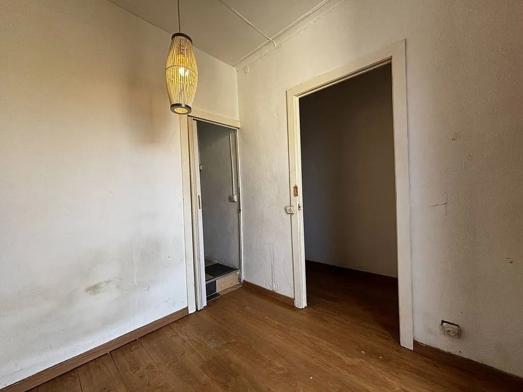 Pièces - Historic Apartment with Terrace in El Raval