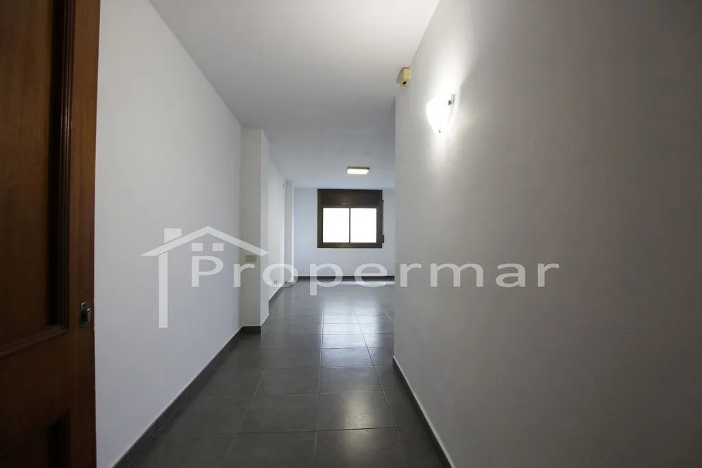 hallway_entrance