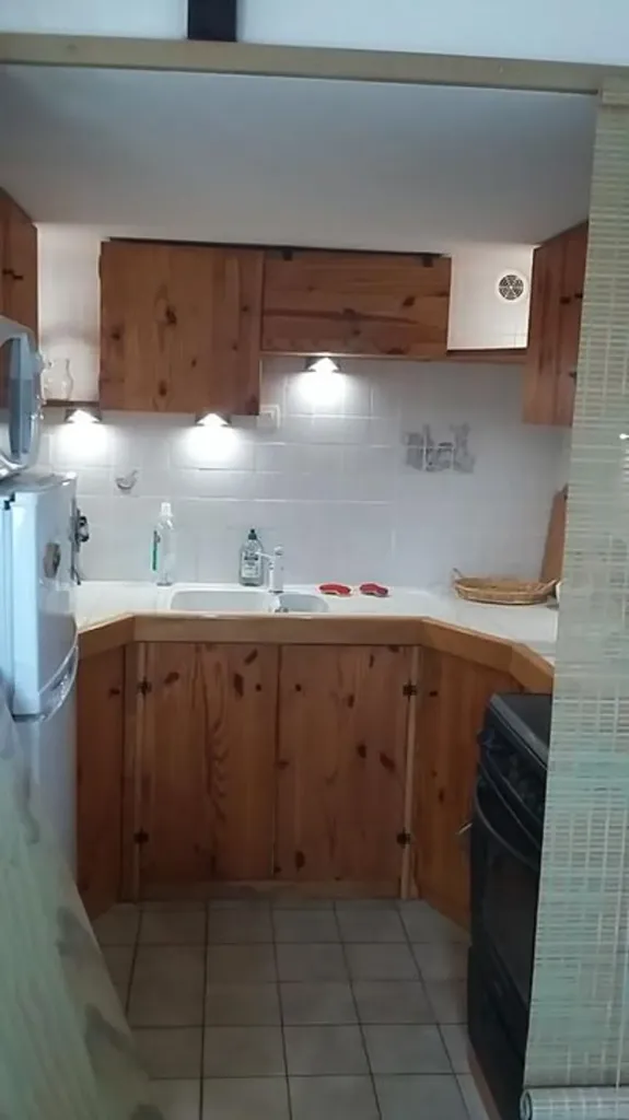 Cuisine - Appartement Meublé au Dernier Étage à Malzéville