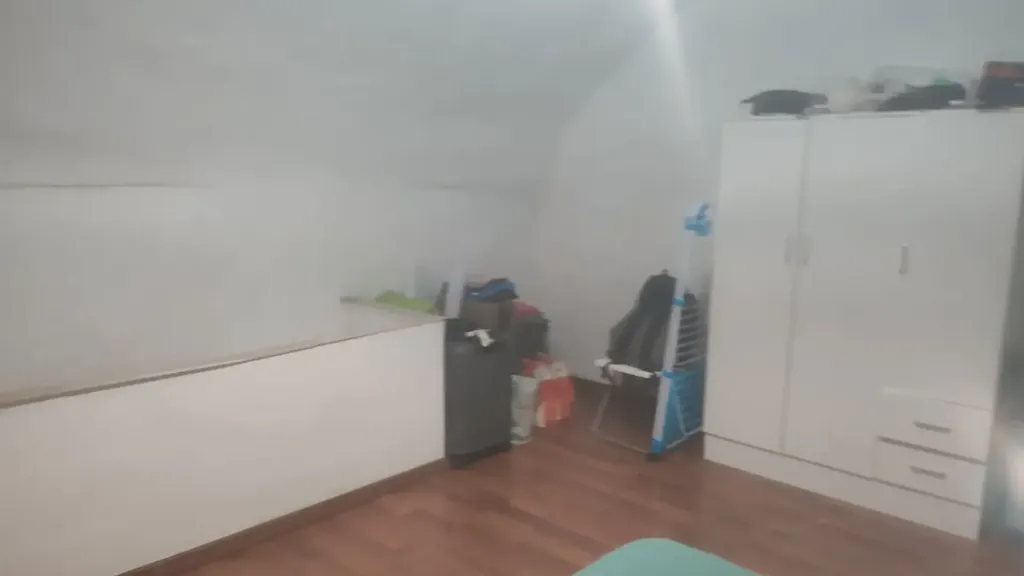 Magamistoad - Modernised Two-Bedroom Flat with Balcony in Naples