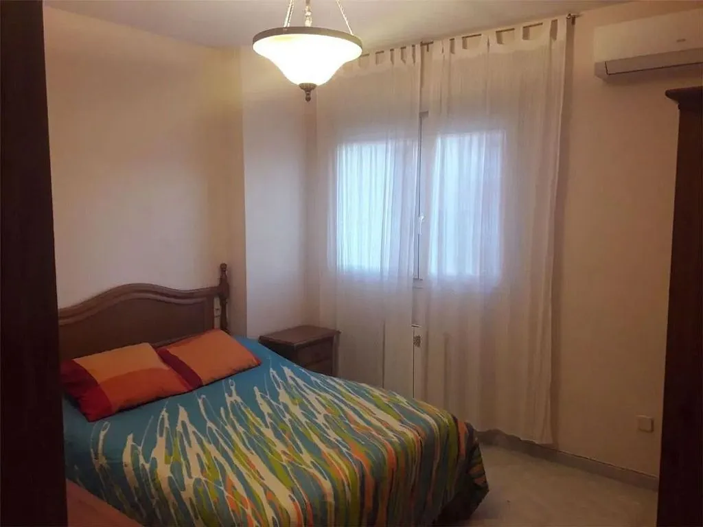 Magamistoad - Apartment with Balcony in Granada