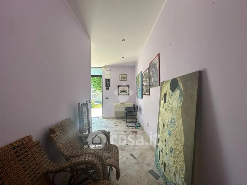 Ingresso - Commercial Space with Courtyard in Montecastrilli