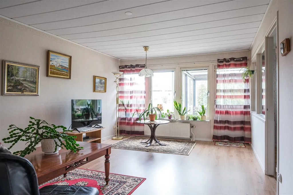 Living Room - Terraced House with Balcony in Kvänum