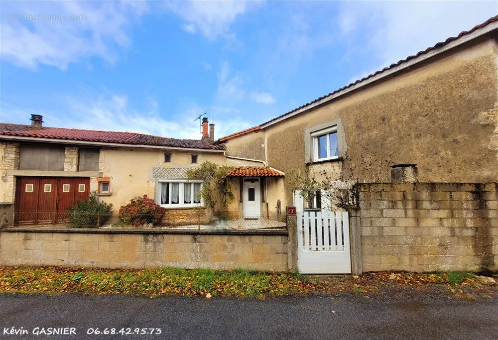 Extérieur - Maison de Campagne avec Atelier à Montjean