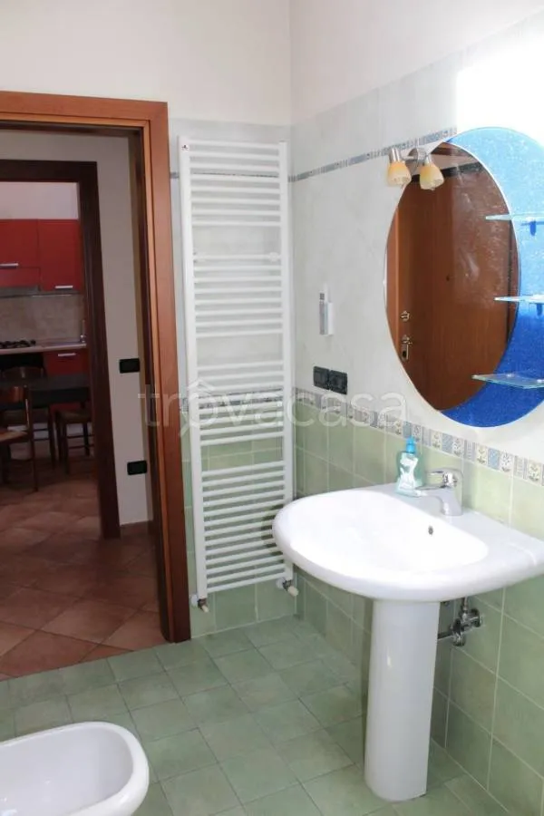Salles de bain - Mansard Apartment with Terrazzo in Lugo
