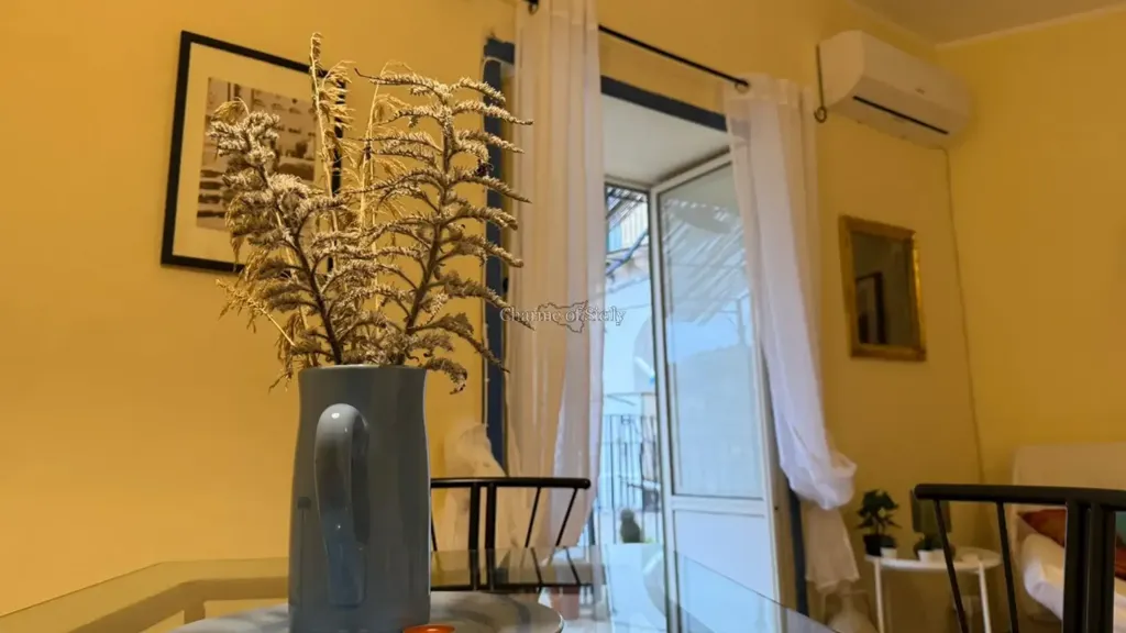 Salle à manger - Renovated Apartment with Balcony in Modica