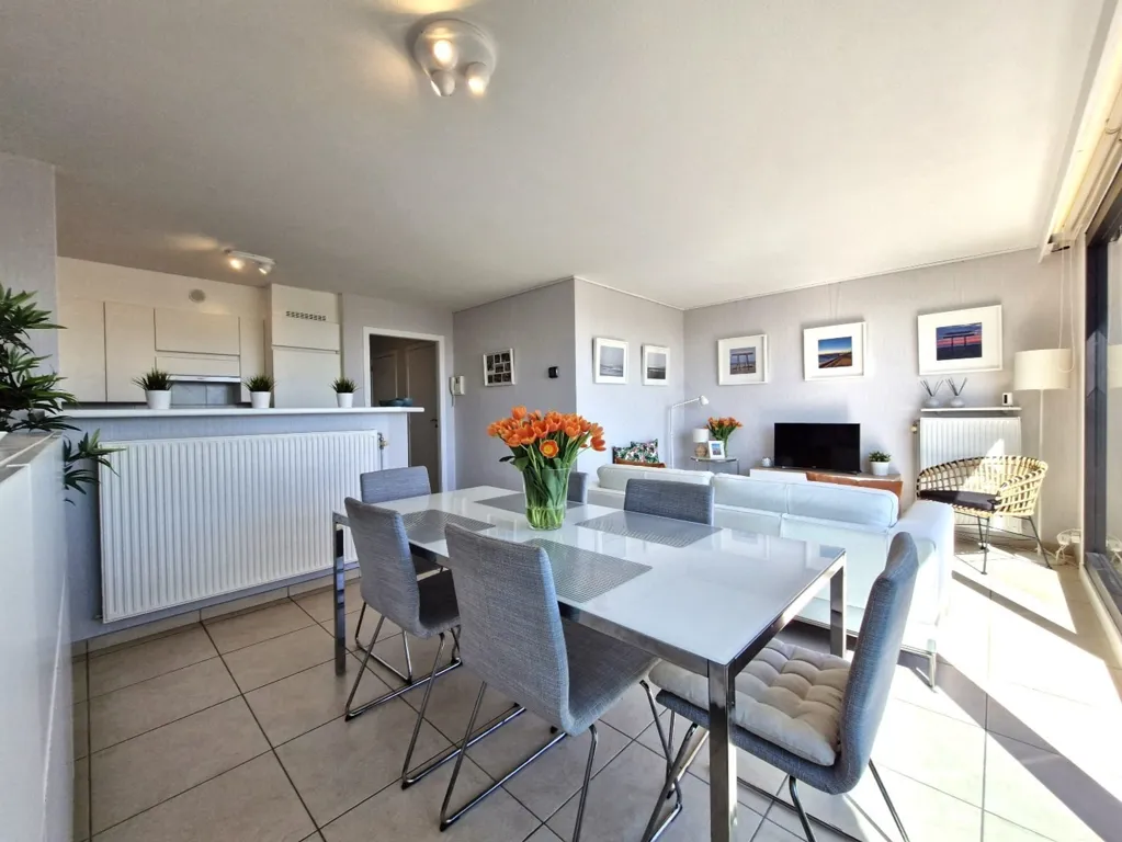 Salle à manger - Penthouse avec Grande Terrasse ensoleillée à Zeebrugge