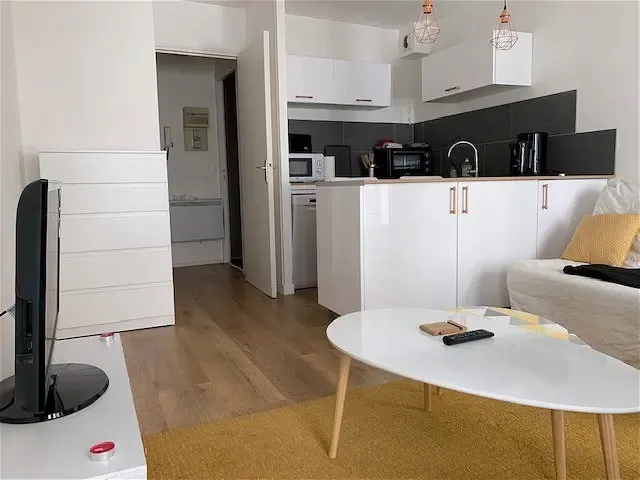 Elutuba - Meubled Studio in Nantes City Centre