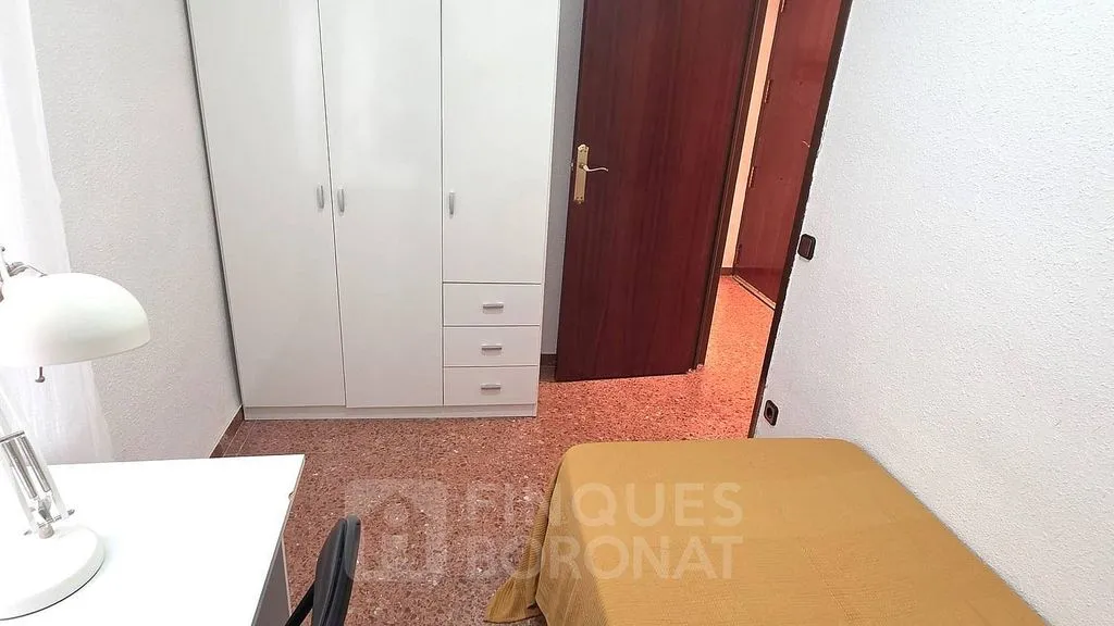 Chambres - Furnished Flat with Elevator in Nou Eixample Sud, Tarragona