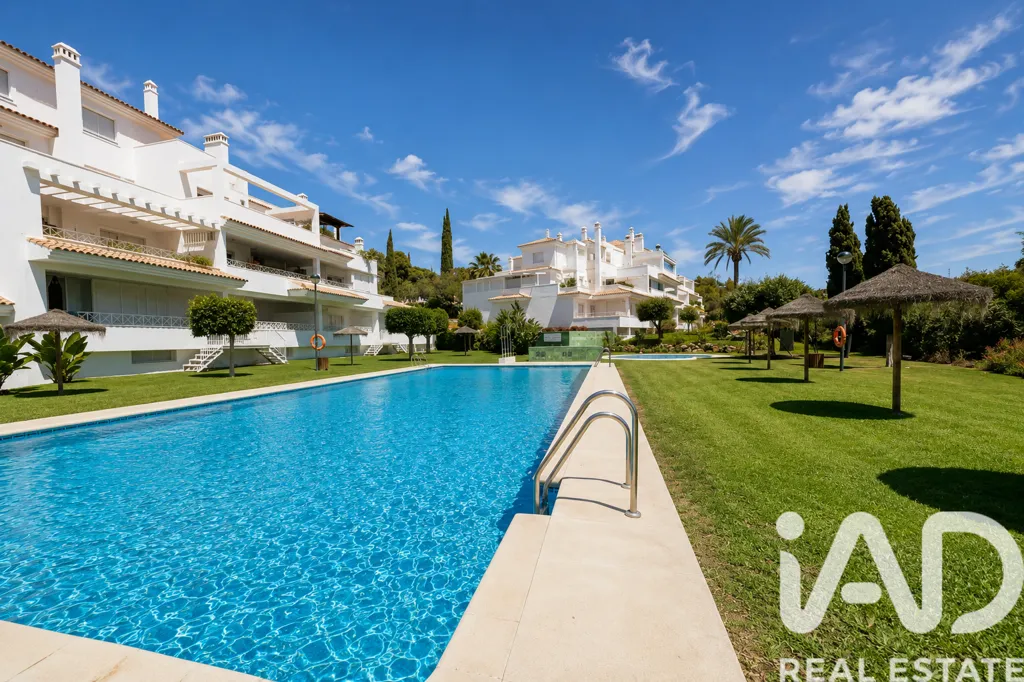 Piscine - 2-Bed Apartment with South Terrace in Río Real Golf, Marbella