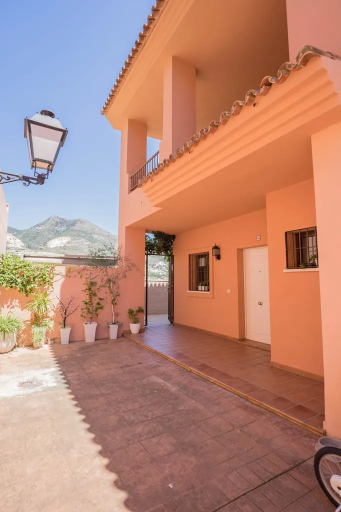 Terrasse - Corner Chalet with Sea View in Benalmádena