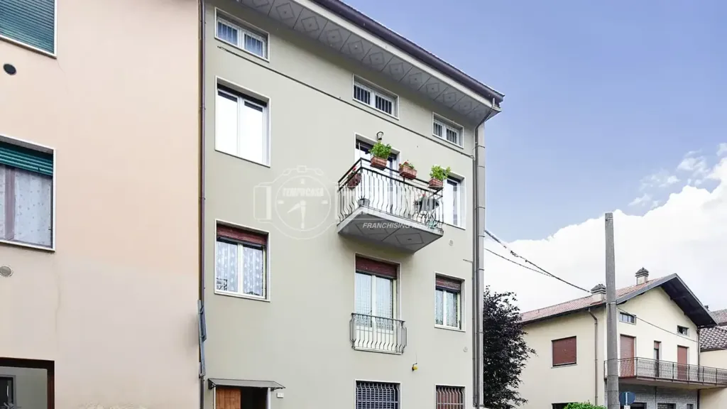 Extérieur - Terrace Flat in Albese Con Cassano