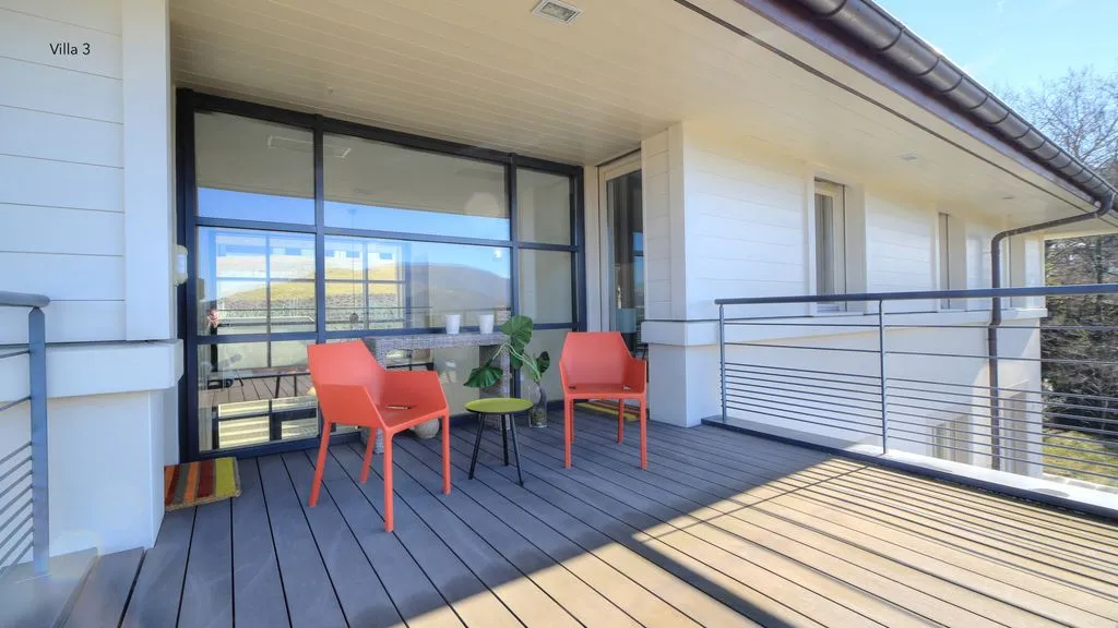 Balcone - Luxury Villa with Panoramic Views in Vétraz-Monthoux