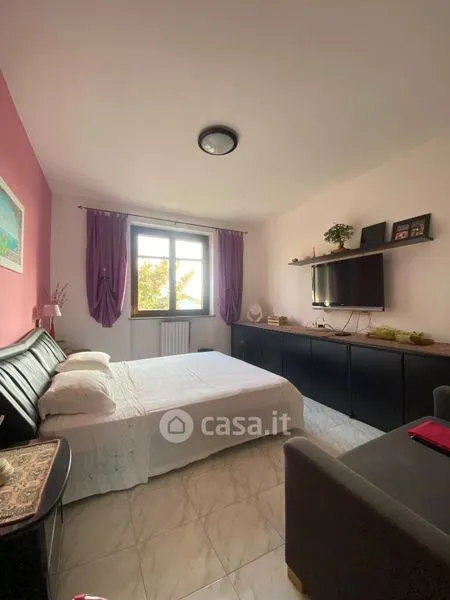 Magamistoad - Three-Storey Villa with Private Garden in Mortara