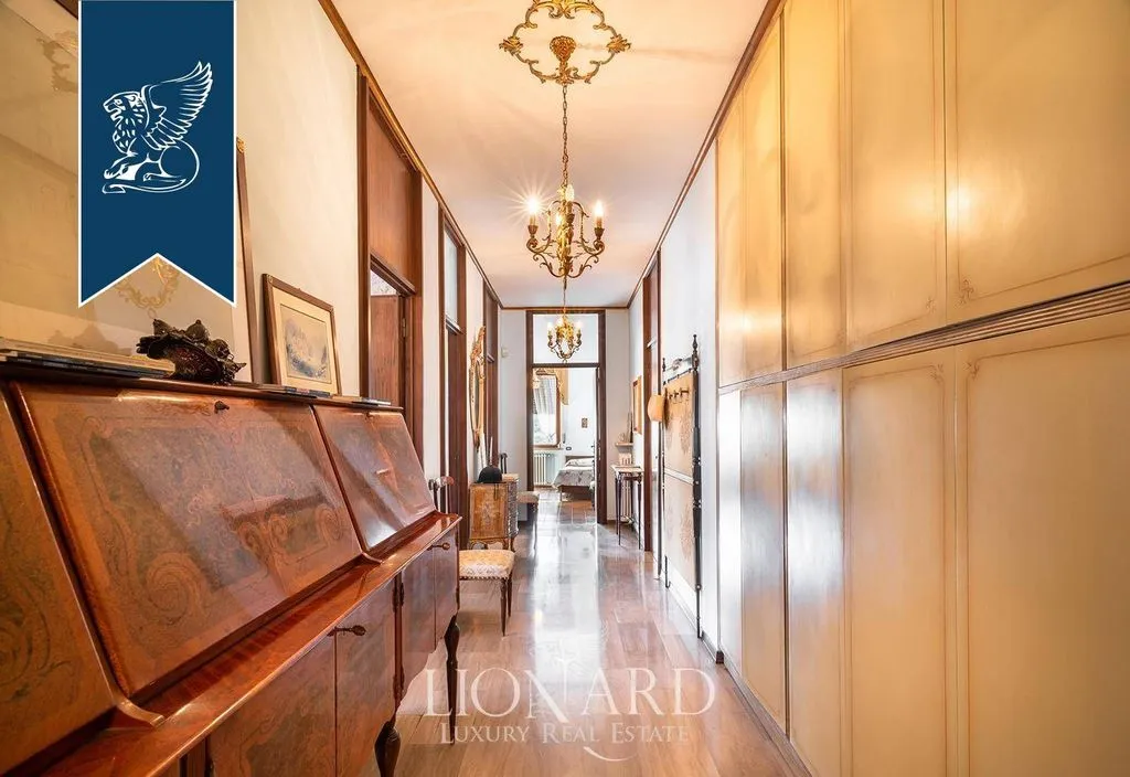 Entrée - Luxury Villa with Pool and Park in Verona