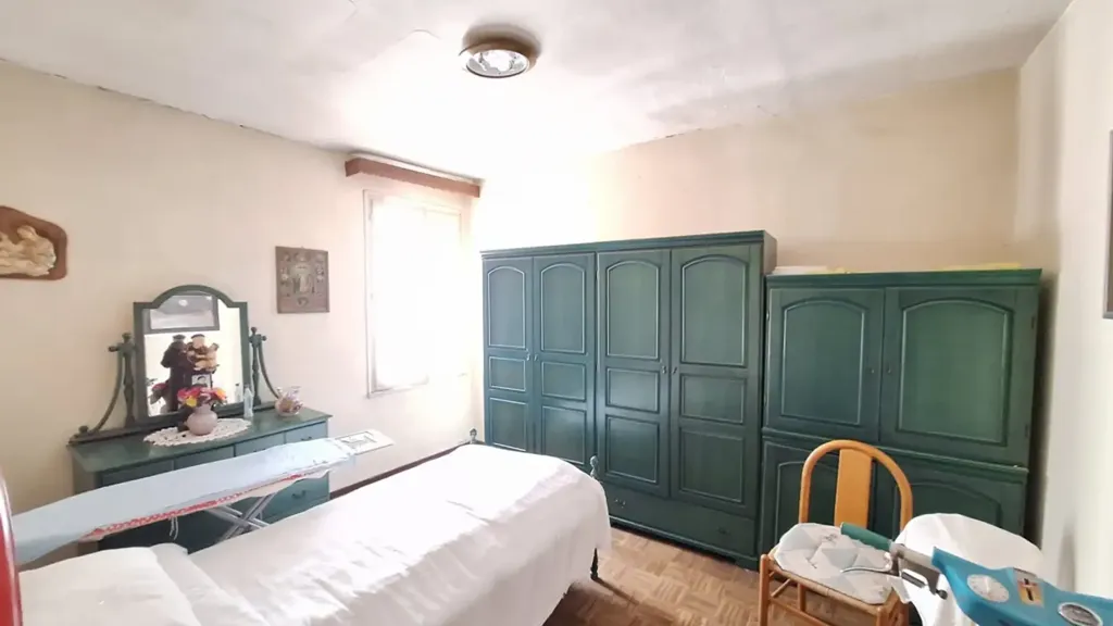 Magamistoad - Restoration-Ready Apartment with Garden in Rovigo