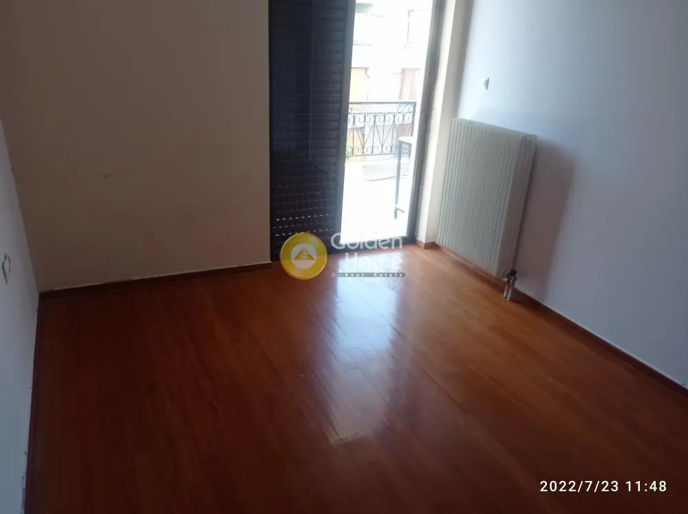 Toad - Office Space with Large Storage in Peukia Centre