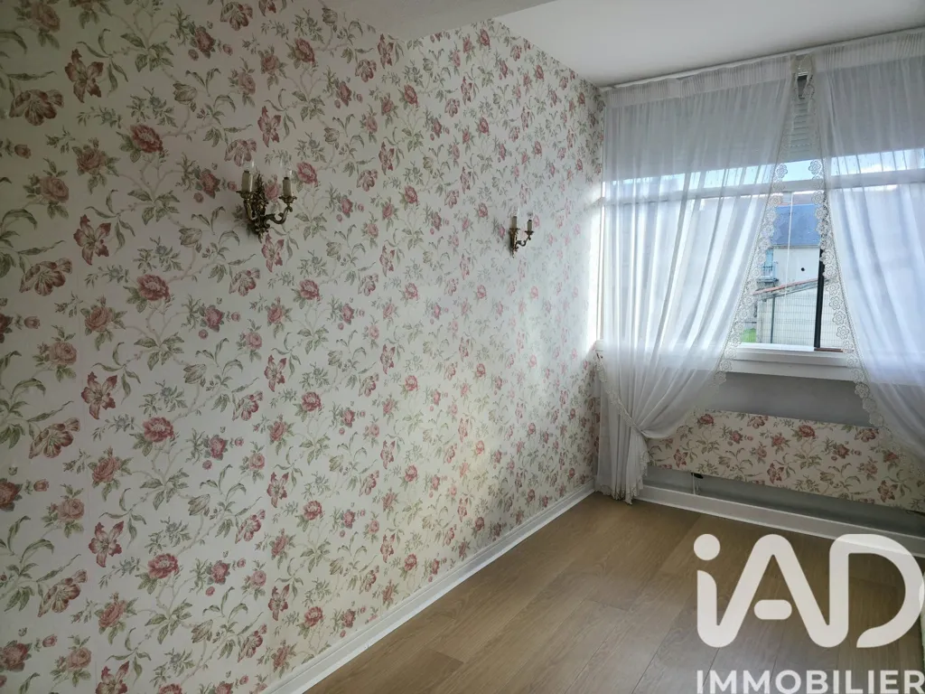 Chambres - Appartement avec balcon et garage à Tarbes