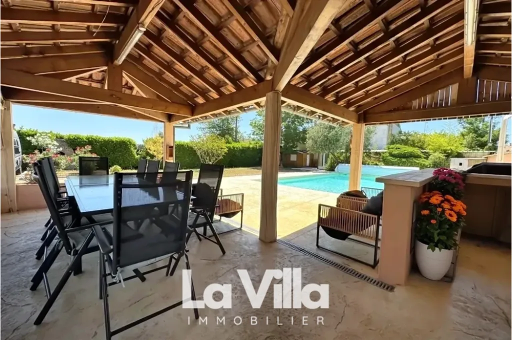Terrass - Villa with Pool near Avignon