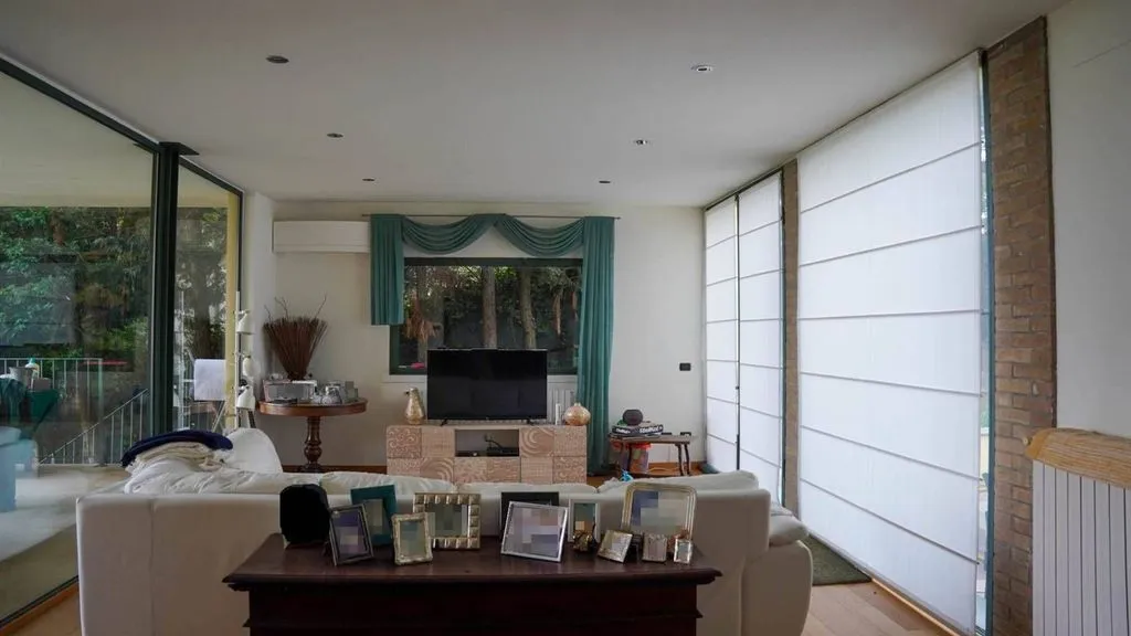 Living Room - Detached Villa with Panoramic View in Traversetolo