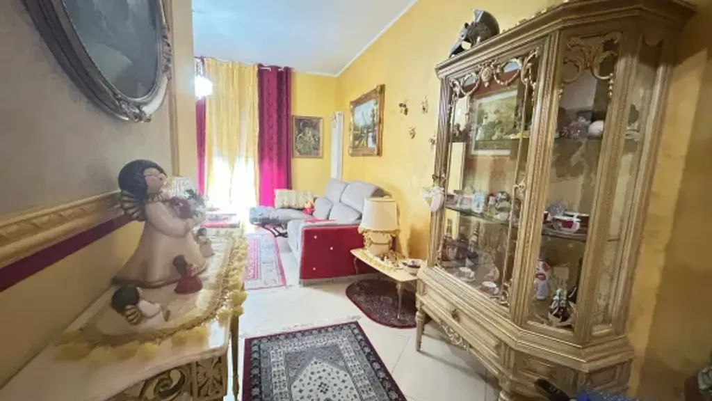 Elutuba - Modern Apartment with Balcony in Macchia Romana