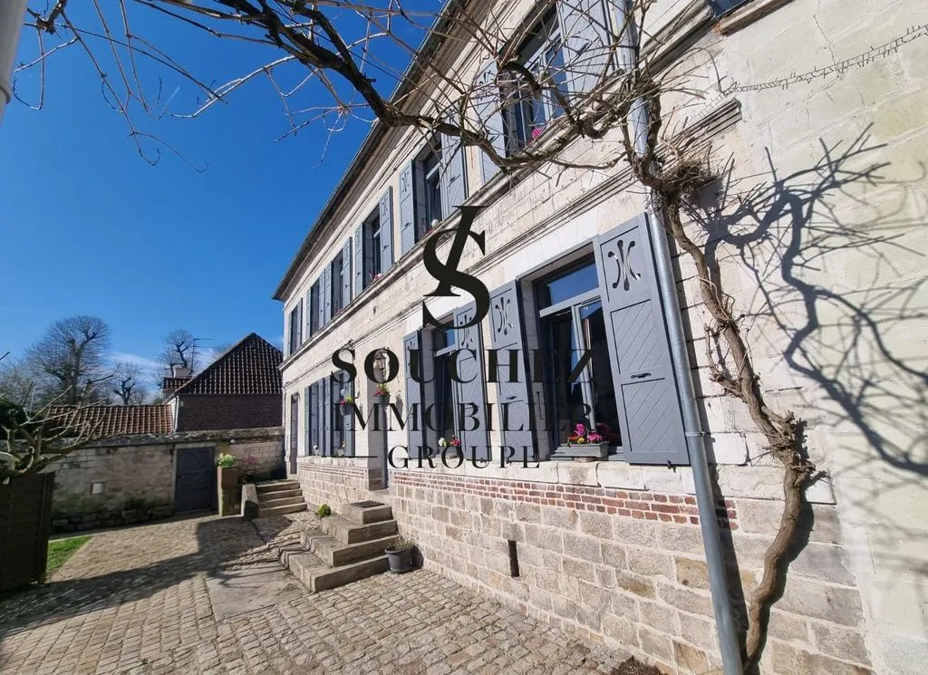 Extérieur - Bâtisse en Pierres avec Jardin à Mont-Saint-Éloi