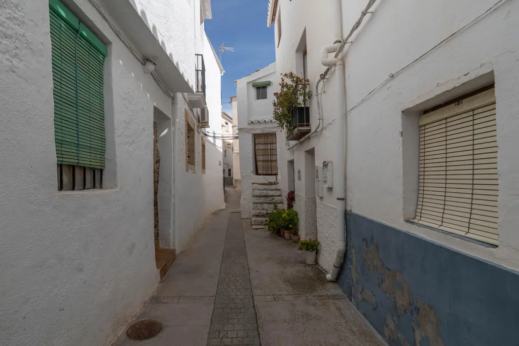 Extérieur - Two-Storey House with Terrace in Albuñuelas
