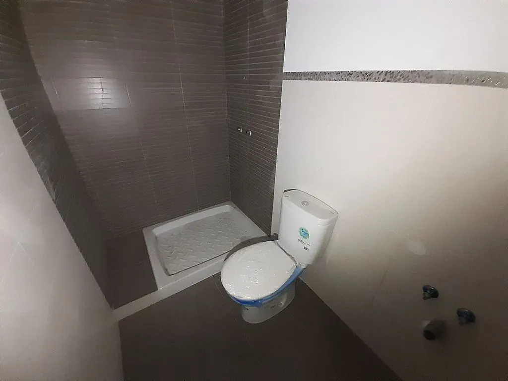 Vannitoad - Terraced House with Terrace in Torrelaguna