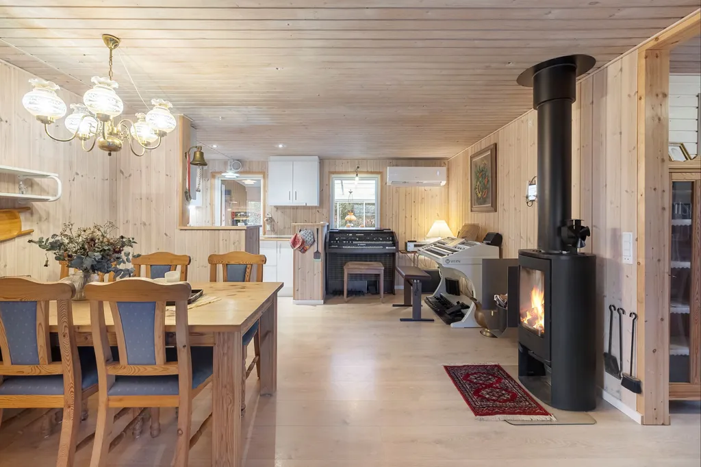 Salle à manger - Summerhouse with Carport in Korsør