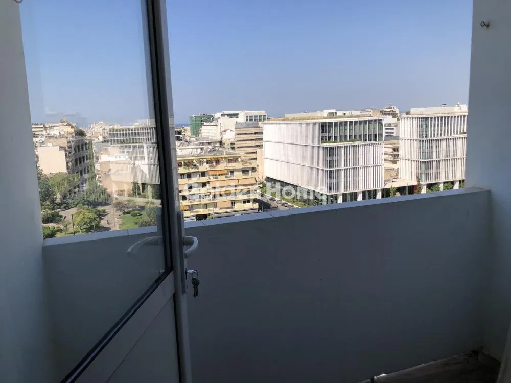 Rõdu - Modern Apartment with Panoramic View in Neos Kosmos