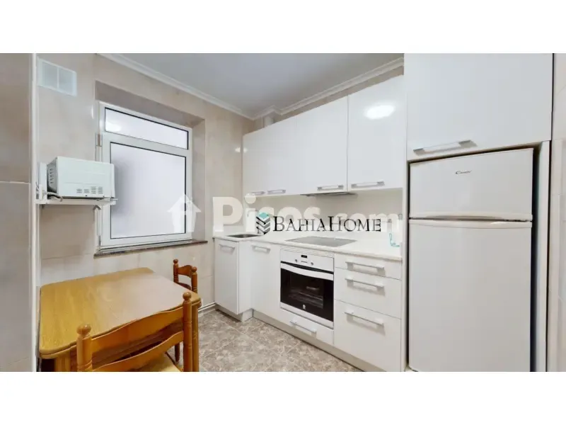 Cuisine - Fully Furnished Flat with Balcony in Santander