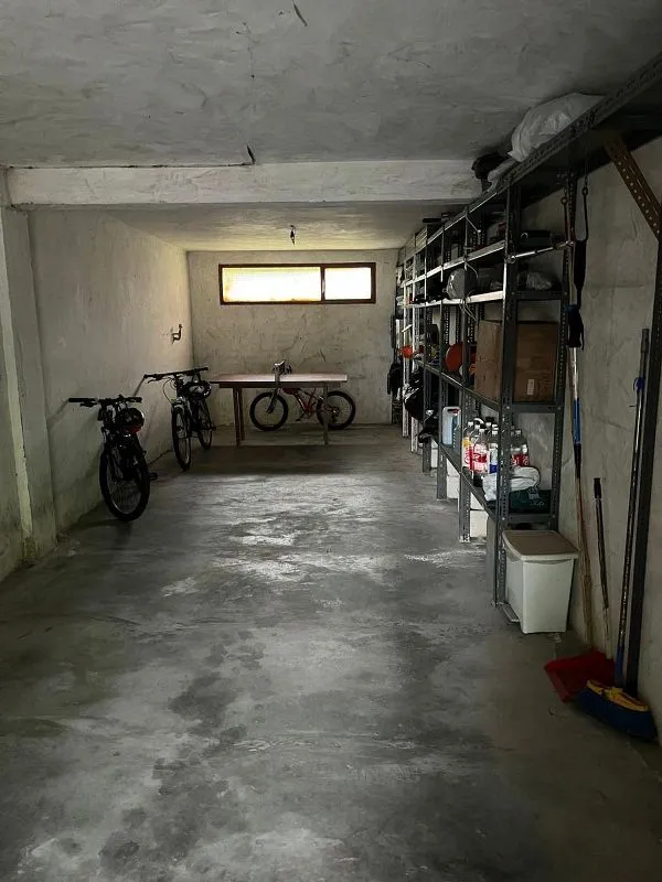 Garage - Apartment with Pool in Hondarribia