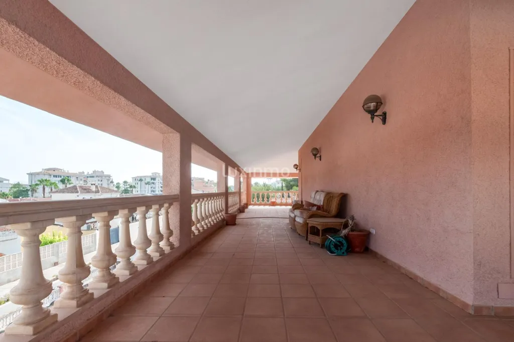 Terrazza - Colonial Villa with Pool in L'Albir-Zona Playa