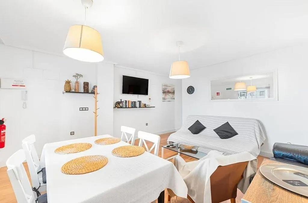 Dining Room - Holiday Apartment with Terrace in Torrevieja