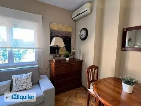 Séjour - Modern Flat with Balcony in Delicias, Madrid