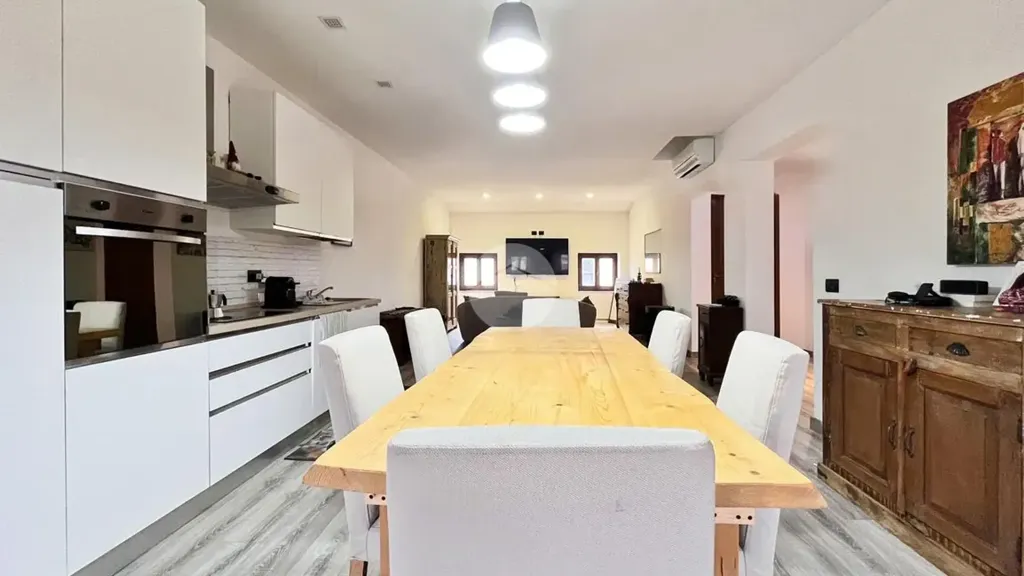 Salle à manger - Independent House with Garden in Zevio Centre