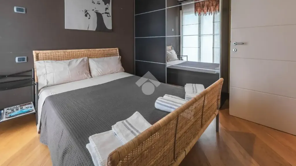 Magamistoad - Villa with Pool near Lake Garda