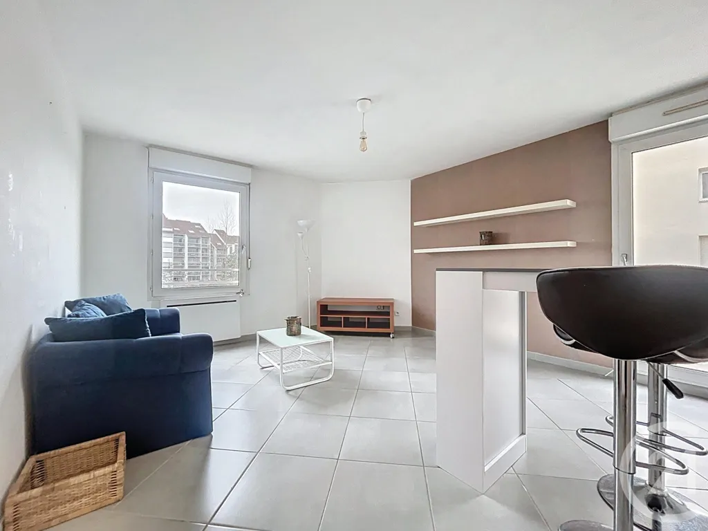 Séjour - Appartement avec Balcon dans le Quartier Cité Gastronomie à Dijon