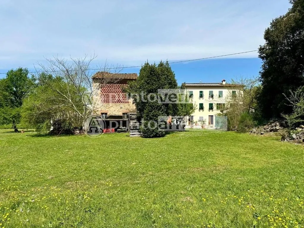 Välivaade - Country House with Pool Potential in Capannori