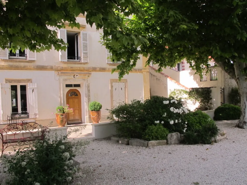 Jardin - Propriété pour Événementiel avec 10 Logements à Pernes-les-Fontaines