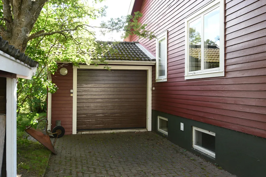 Välivaade - 1960s House with River View in Grisbacka