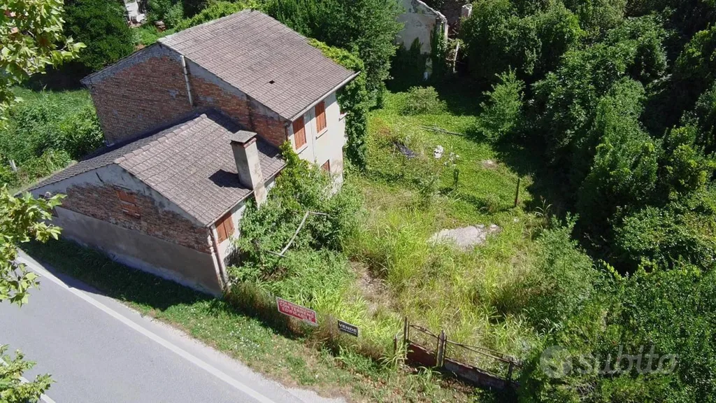 Õhuvaade - Rustico with Edificabile Potential in Este