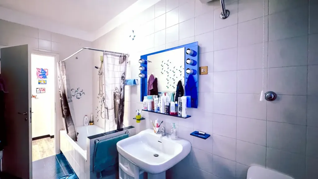 Vannitoad - Modern Flat with Balcony in Trieste
